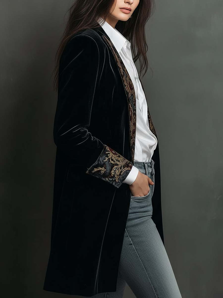 Léontine | Schwarz Taillierter Blazer mit Barockmuster