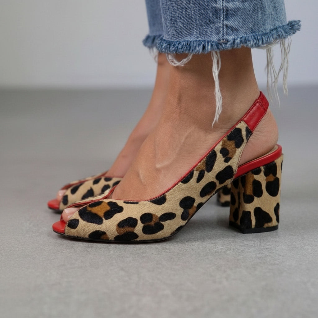 Rote Slingback Peeptoe mit Blockabsatz und Leopardenmuster