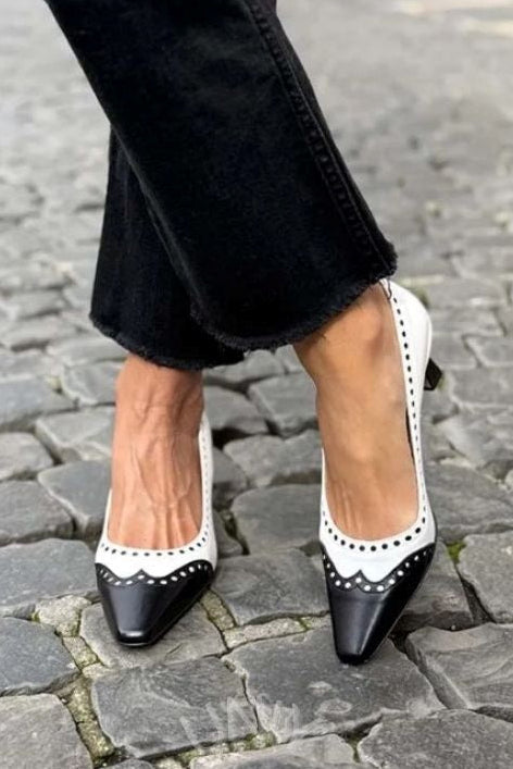 Elegante Mid-Heel Cut-Out Pumps im Farbblock-Design mit spitzem Zehenbereich