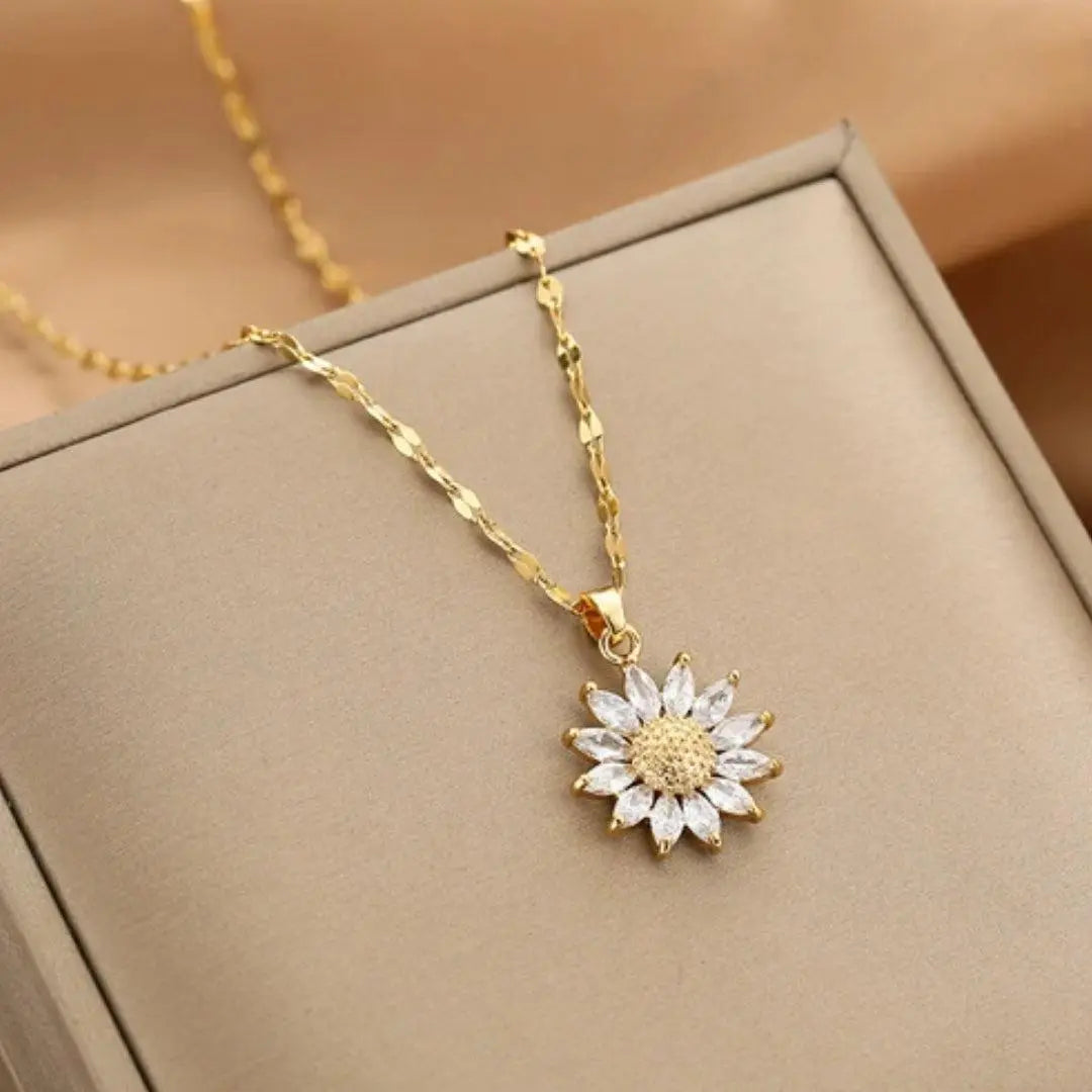 Goldene Halskette mit Kristall-Sonnenblumen-Anhänger