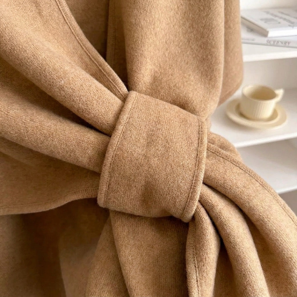 Eleganter Poncho-Schal
