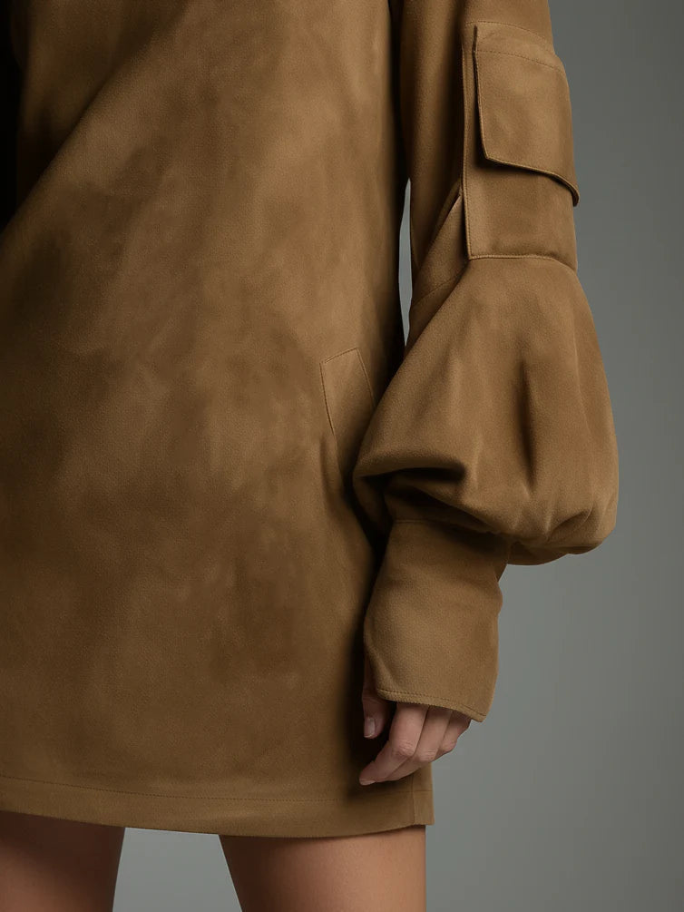 Bibiane | Mini Oversized Velourskleid mit Stehkragen