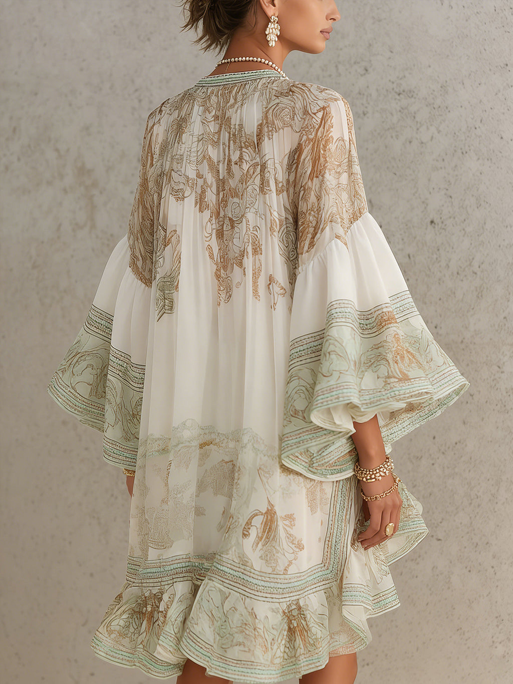 Rosalie | Grünes Chiffon-Mini-Kleid mit Volantärmeln und gestreiftem Saum