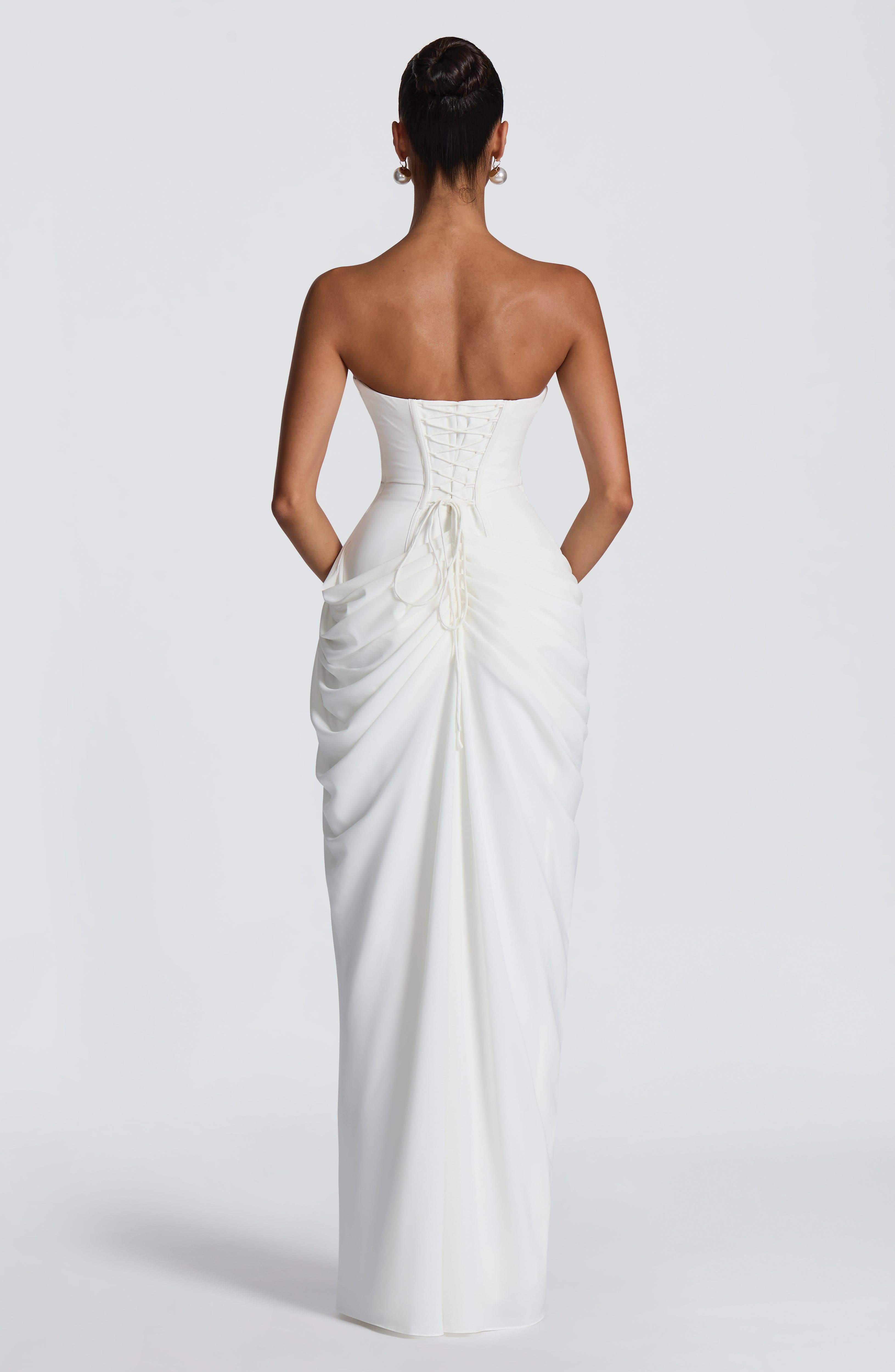 HANNAH | Elegantes Maxikleid mit Drapierung und hohem Schlitz