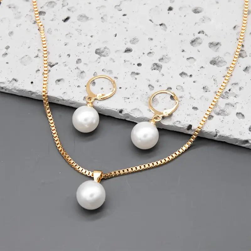 Elegantes anmutiges Perlen-Halsketten-Set