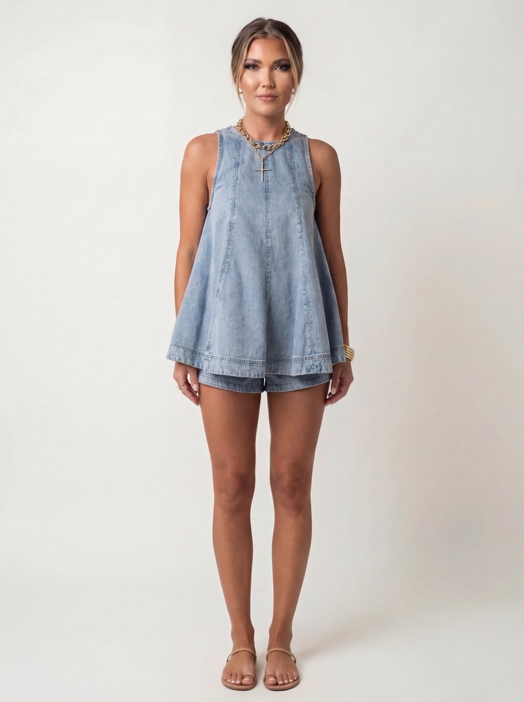 Zweiteiliges Jeans-Outfit