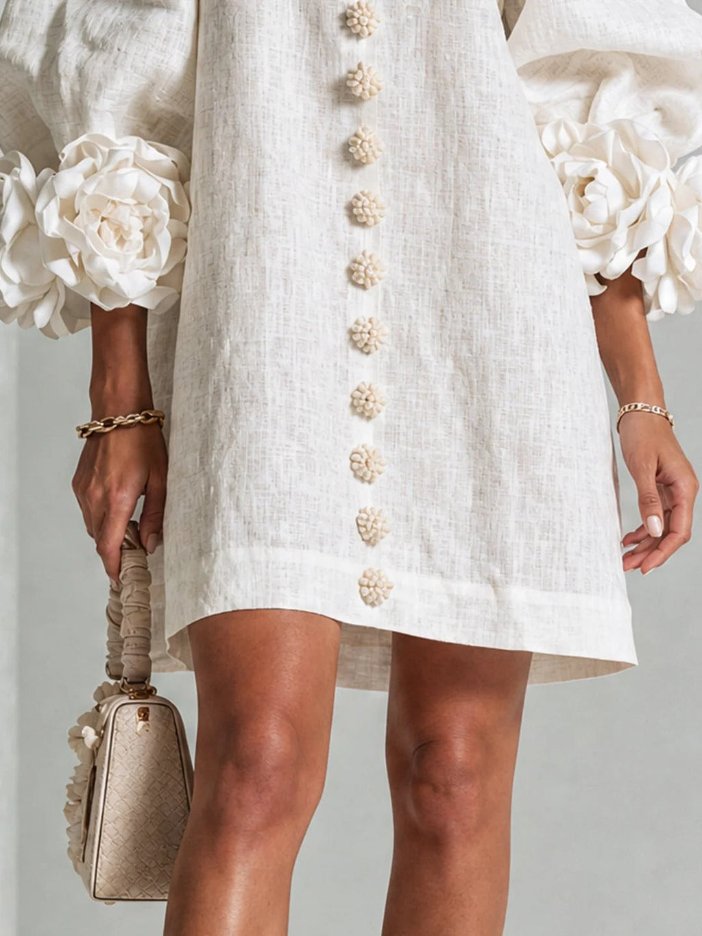 Brune | Kurzes Leinenkleid mit Puffärmeln